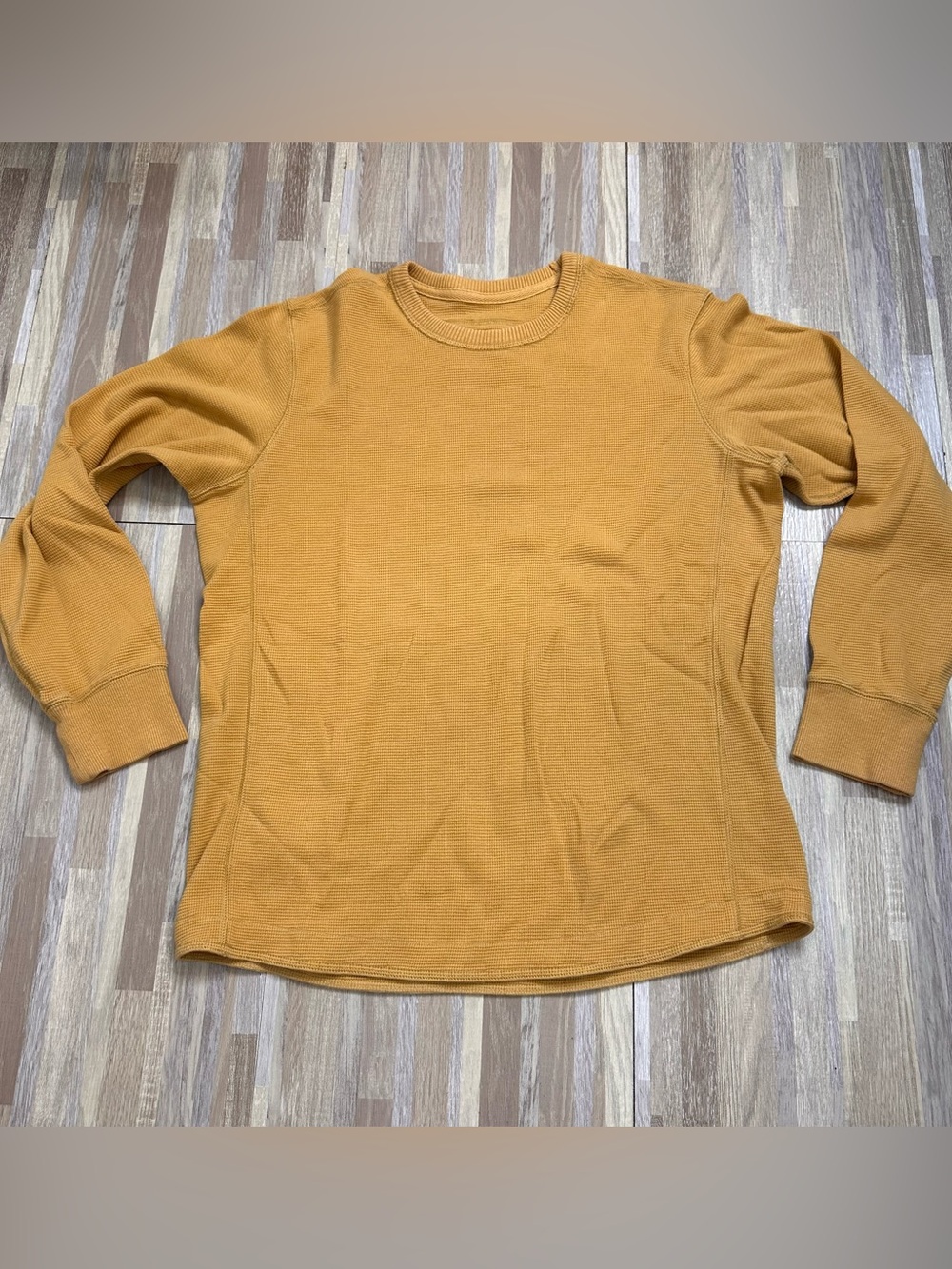 Men's Mustard Long-Sleeve Crewneck Thermal Shirt Size Large
